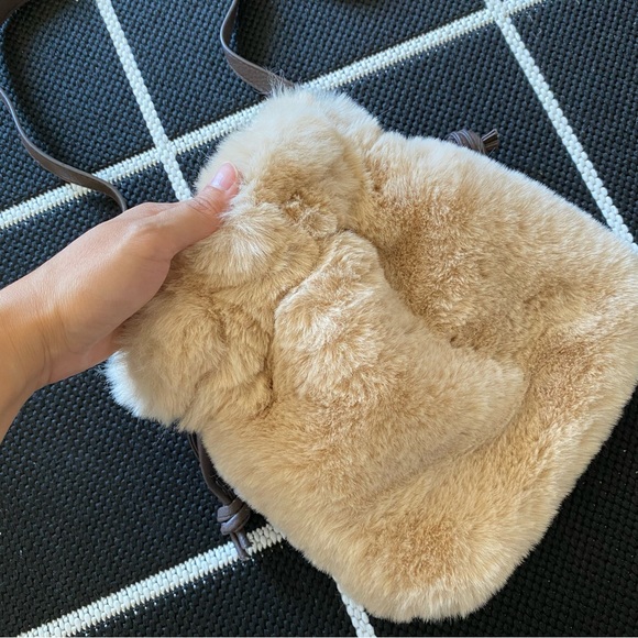 FLUFFY PURSE WITH CROSSBODY STRAP - Picture 4 of 8